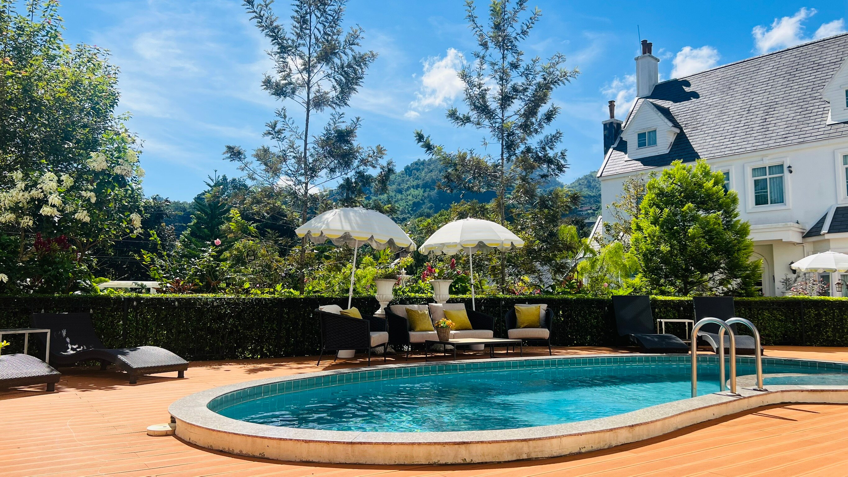 Hillsborough the English Country House-官方