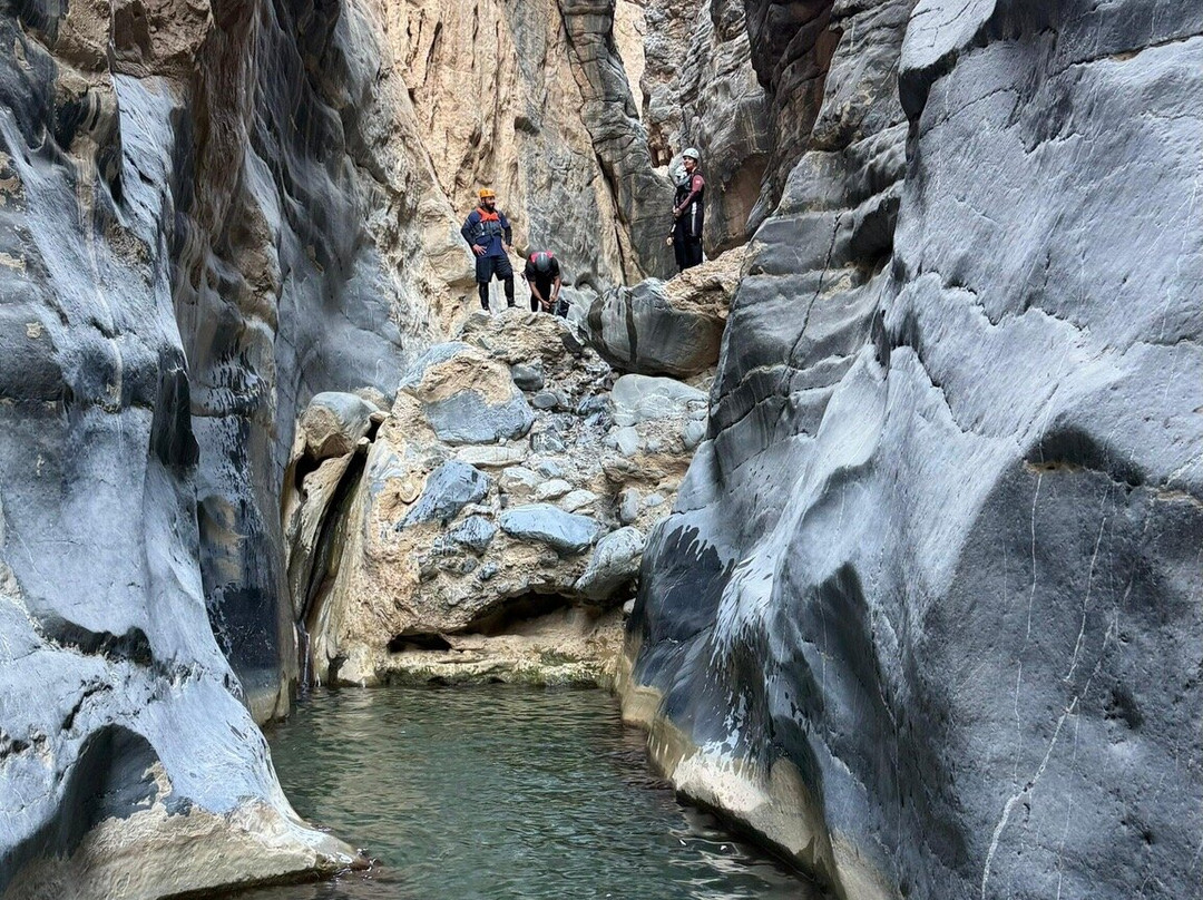 Snake Canyon Adventures-Ar Rustaq必去景点
