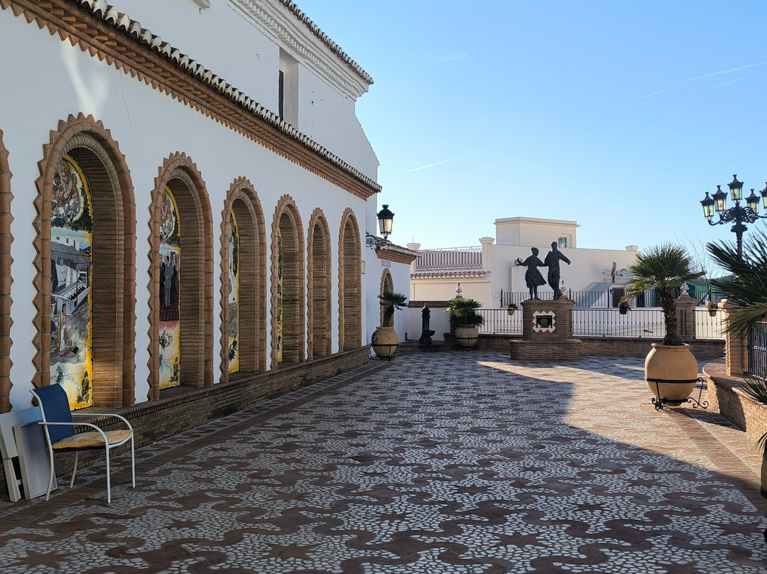 Plaza Almijara-Competa必去景点