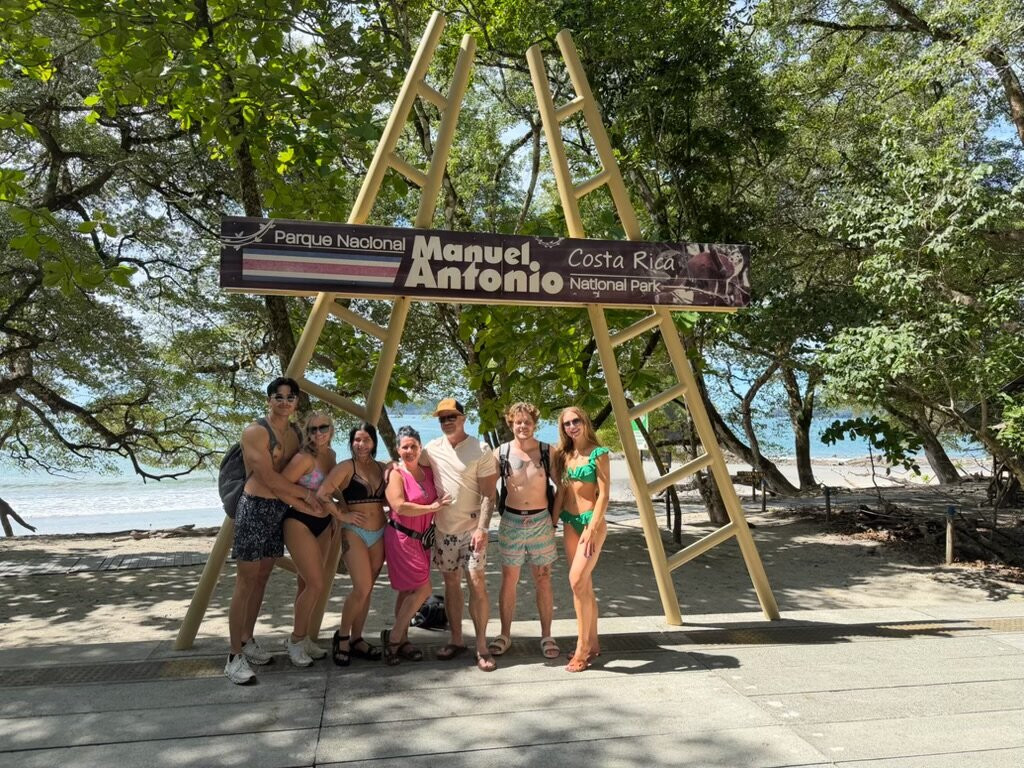 0S3 Private Tours-哈科必去景点