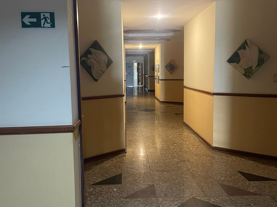 Colonial Plaza Hotel主图