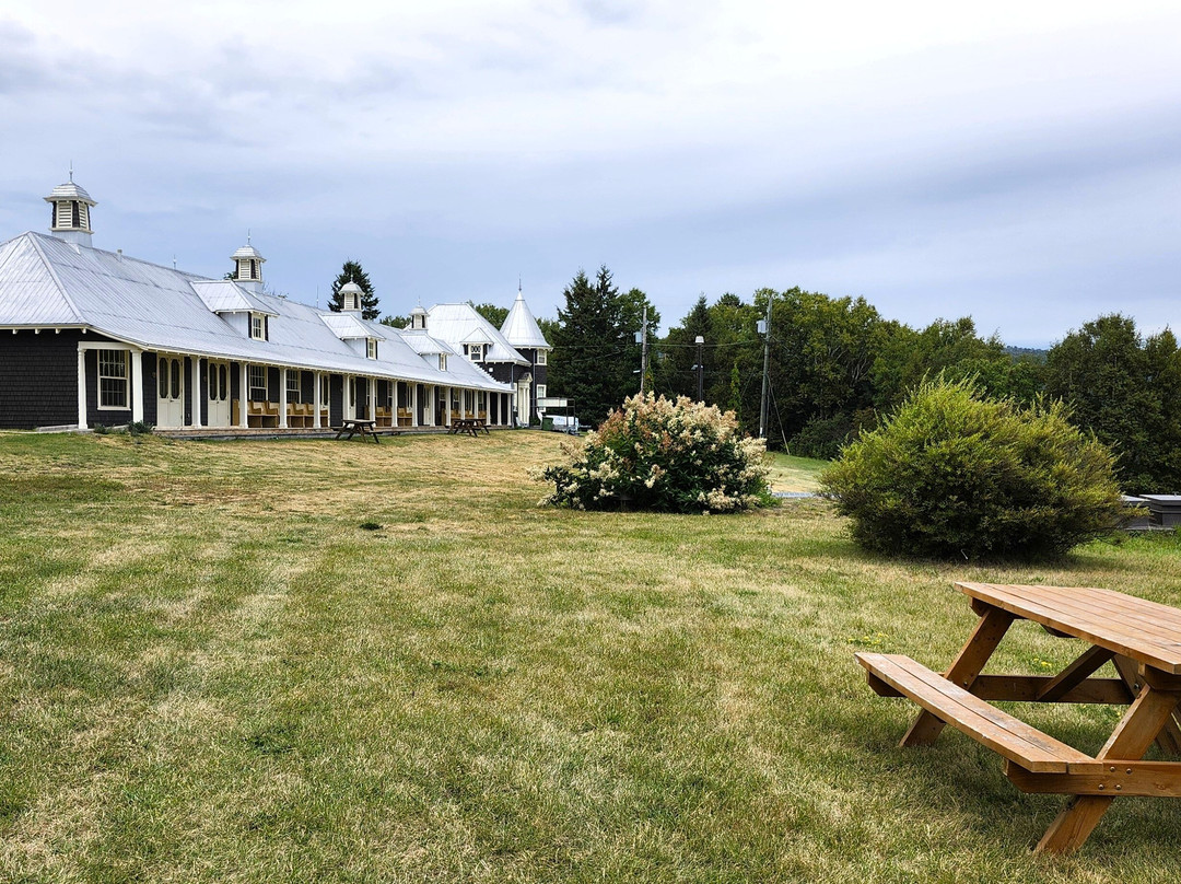 Domaine Forget-Saint-Irenee必去景点