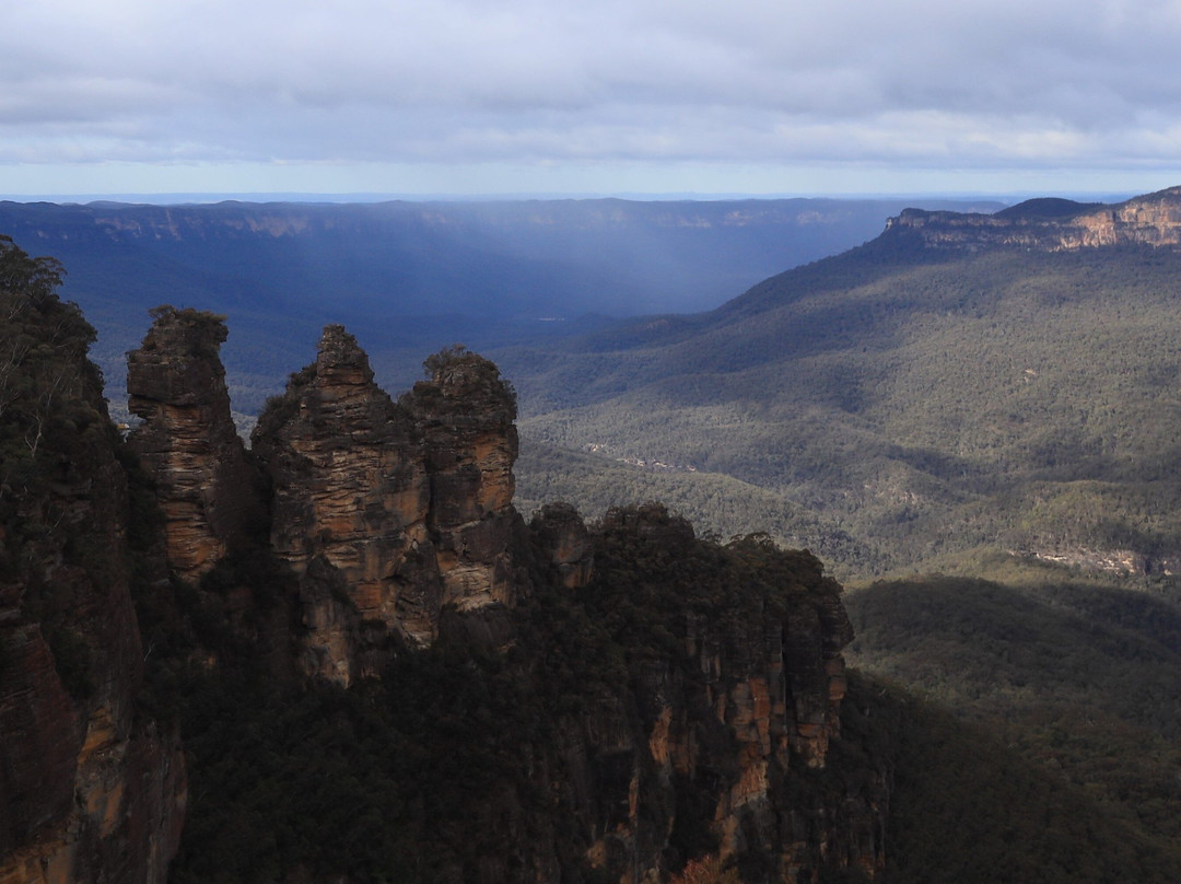三姐妹峰缆车-卡通巴必去景点