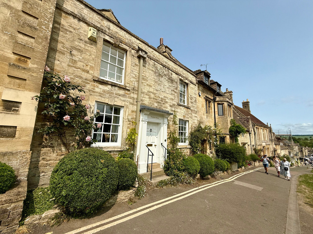 Burford Hill-伯福德必去景点