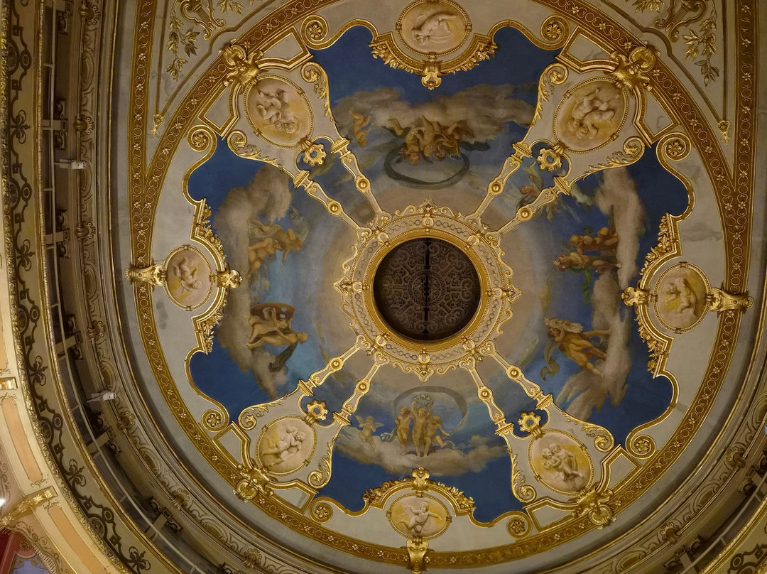 Teatro Girolamo Magnani-菲登扎必去景点