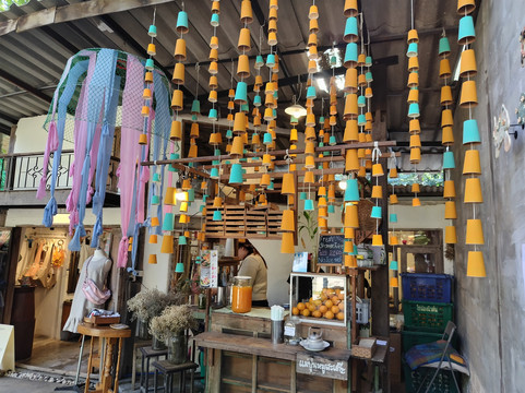 寺庙旁的家-清迈必去景点