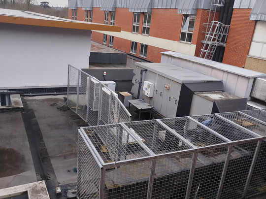 泰晤士河上的兰尼米德酒店主图