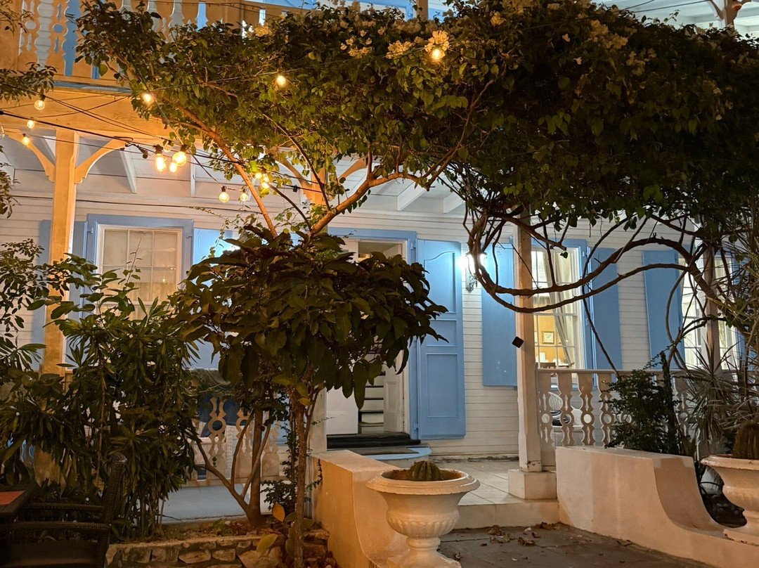 Cockburn Town-特克斯和凯科斯必去景点