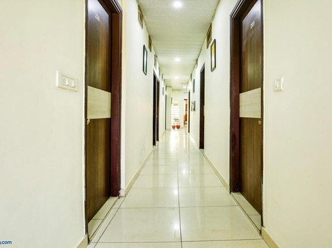 Collection O White Prime