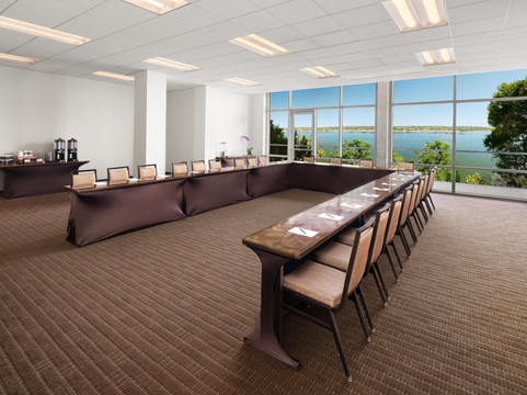 来柯维温泉度假酒店主图