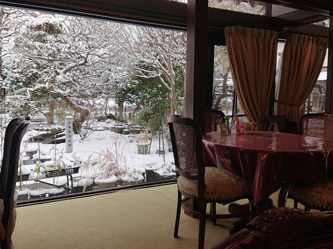 耕心館 喫茶ストーリア