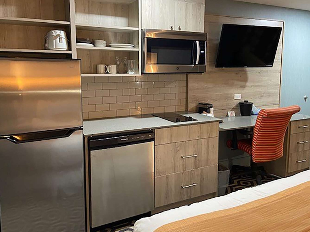 梅迪辛哈特温德姆华美达酒店