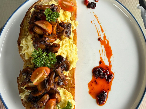 Robado Bakery & Cafe