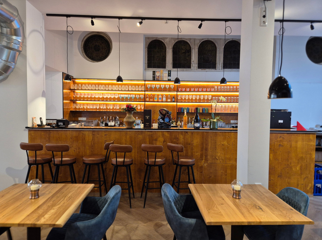 Papadam Indisches Cafe-Restaurant-Bar