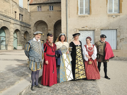 Château de Roussillon-Roussillon必去景点