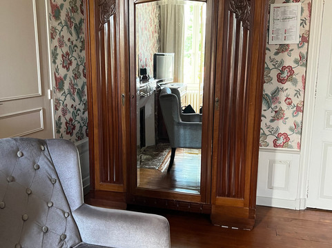 狄德罗酒店主图