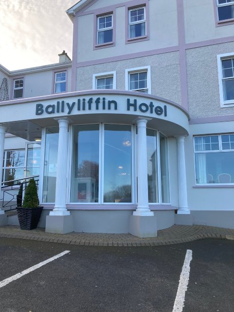 巴利里芬酒店-官方