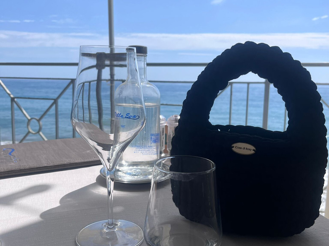 Hotel Villa Eva Restaurant and Beach主图