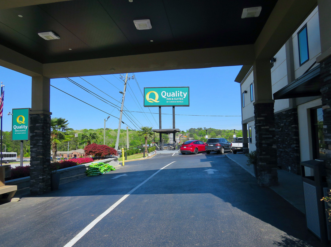 雅典大学区凯艺套房酒店主图