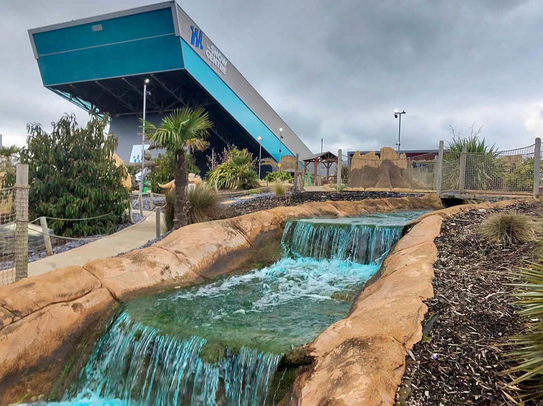 Dino Falls Adventure Golf-Trafford Park必去景点