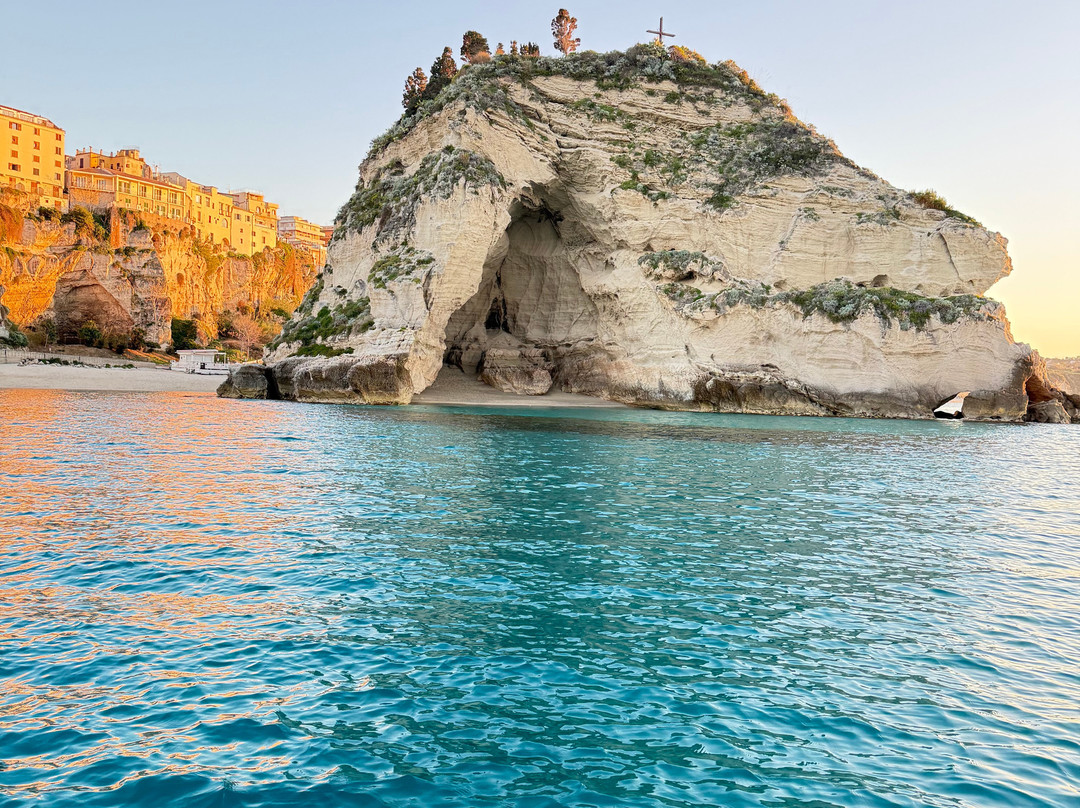 Blue Spirits - Tropea e Capo Vaticano in barca-特罗佩阿必去景点
