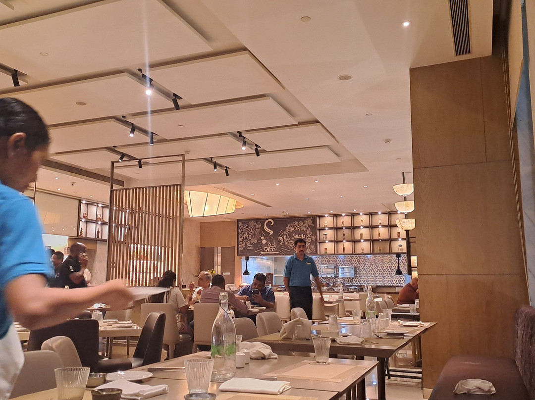 孟买达希萨尔皇家套房酒店主图