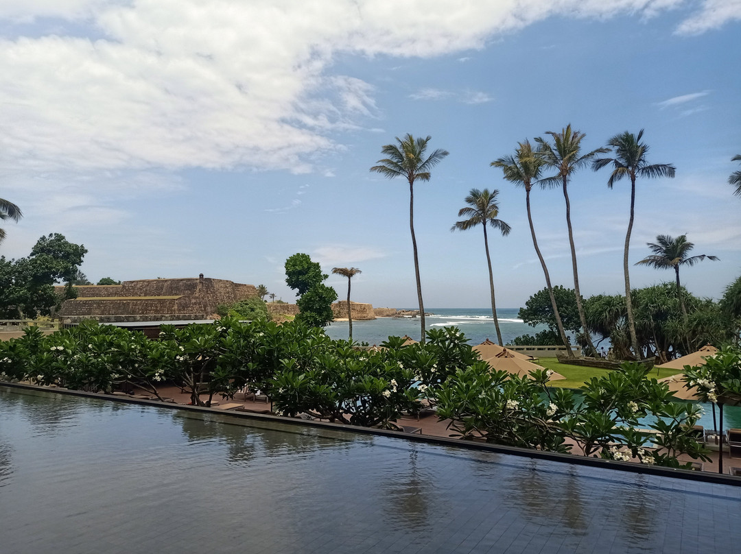 加勒大酒店主图