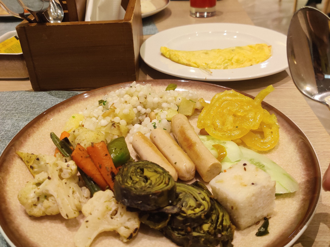 苏拉特市中心希尔顿花园酒店主图