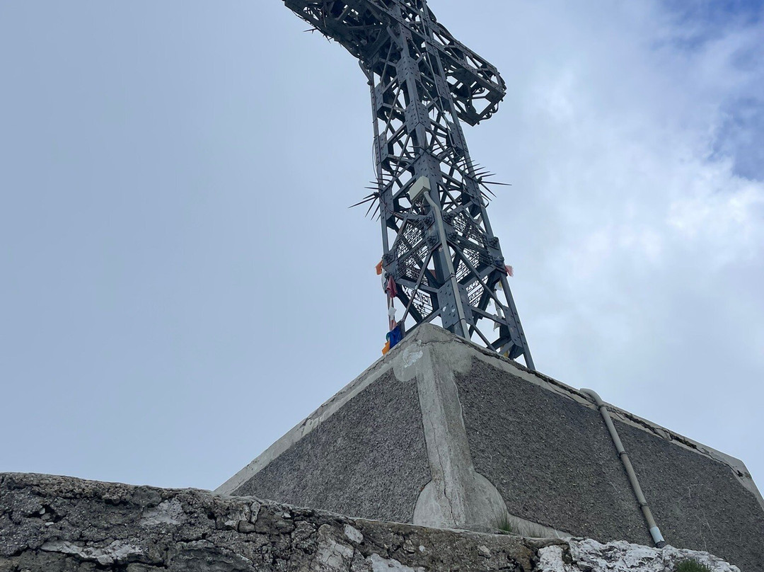 Rifugio Azzoni-莱科必去景点
