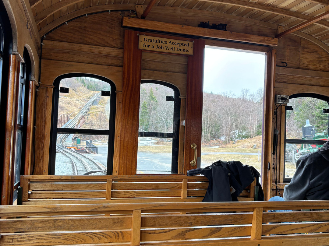 华盛顿山登山小火车-布雷顿森林必去景点