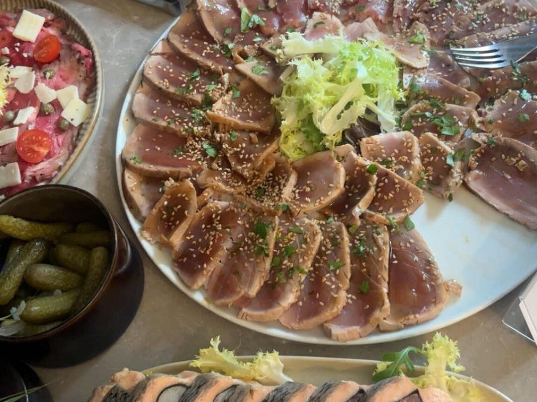 拉洪孙尼耶农场酒店主图