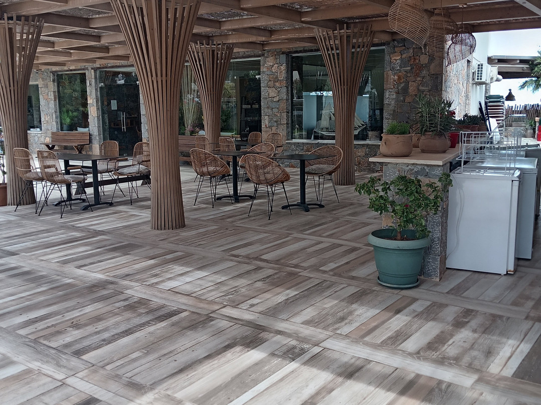 Dias Luxury Studios & Apartments主图