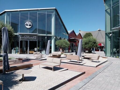 Scalo Milano Outlet & More-Locate di Triulzi必去景点