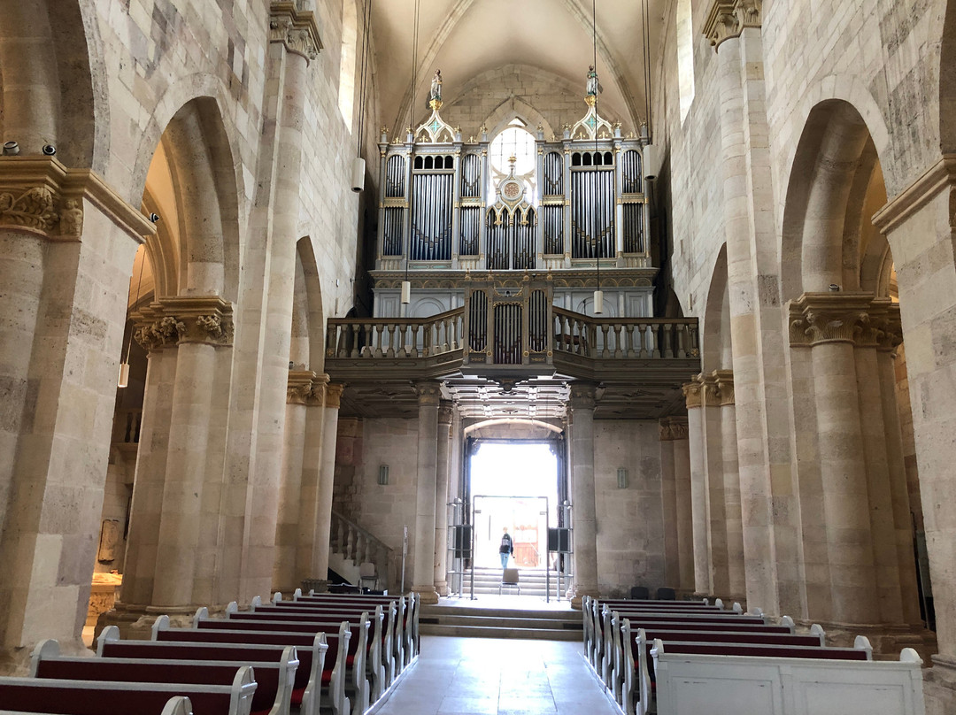 St Michael's Roman Catholic Cathedral-Alba Iulia必去景点