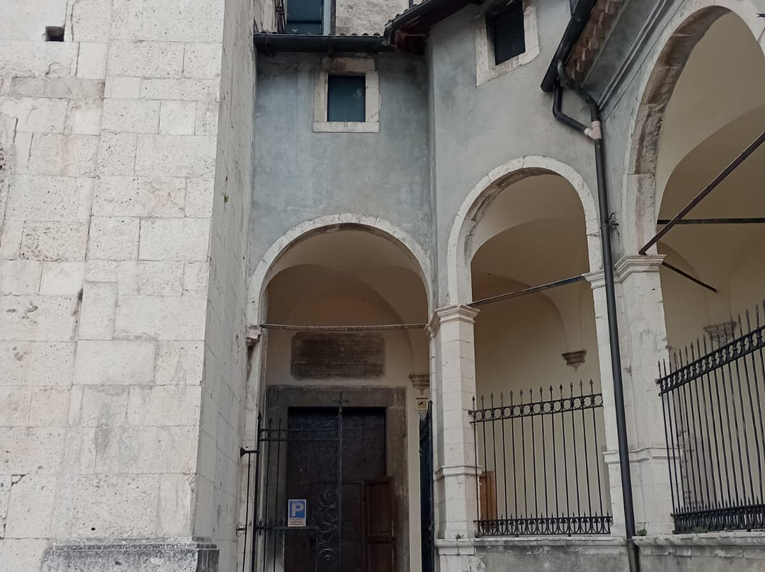 Basilica di Santa Maria Assunta-Castel di Sangro必去景点