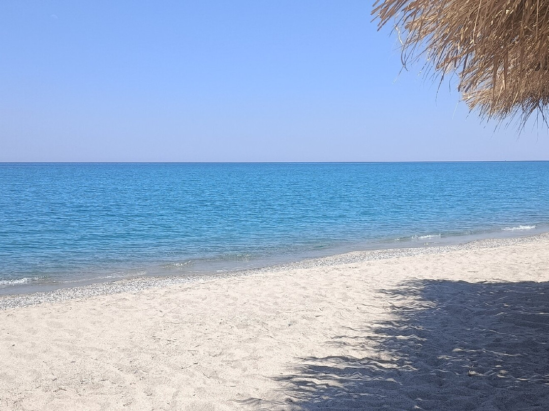 Maja Beach Club-Badolato Marina必去景点