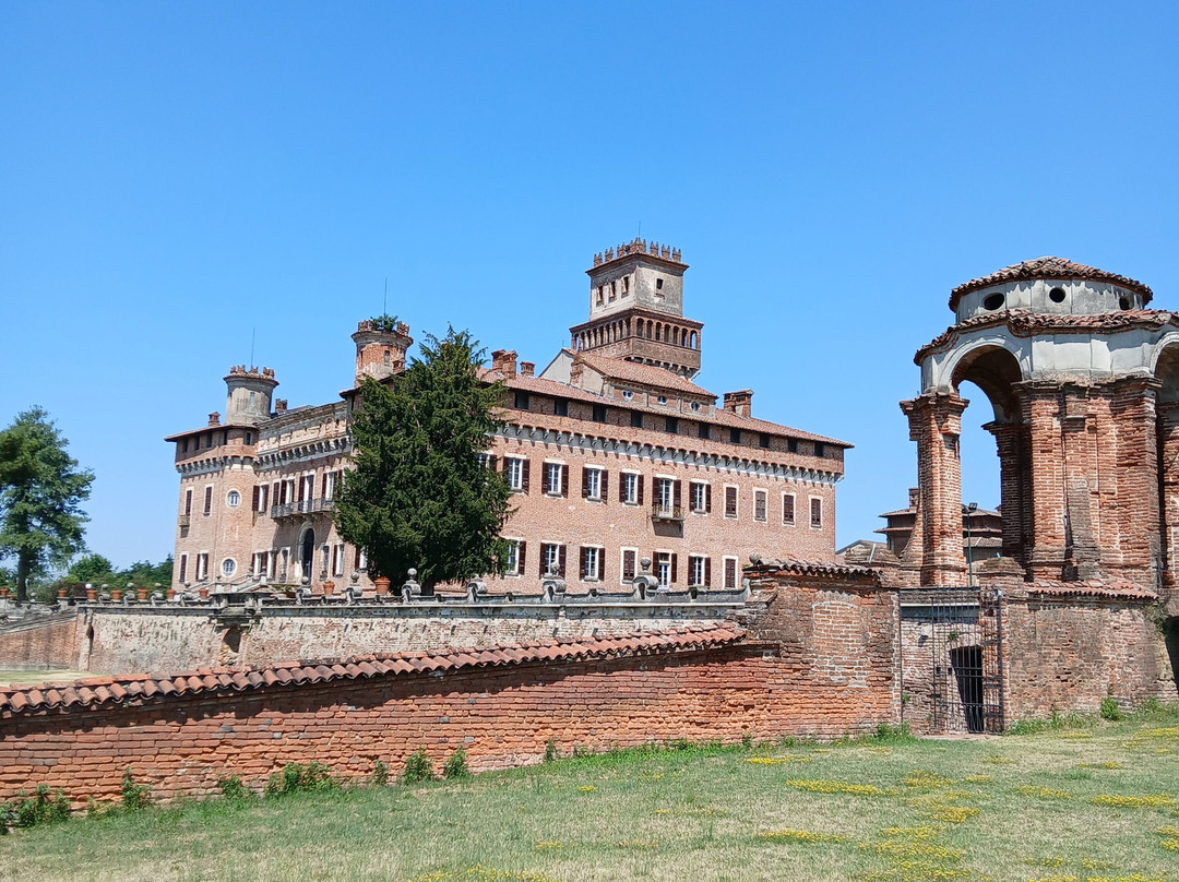 Castello Di Chignolo Po-Chignolo Po必去景点