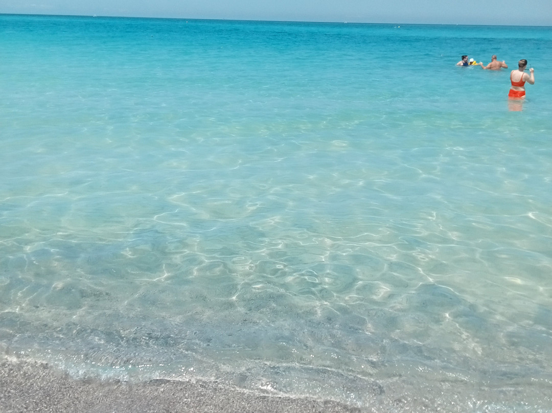 Spiagge Bianche-滨海罗西尼亚诺必去景点