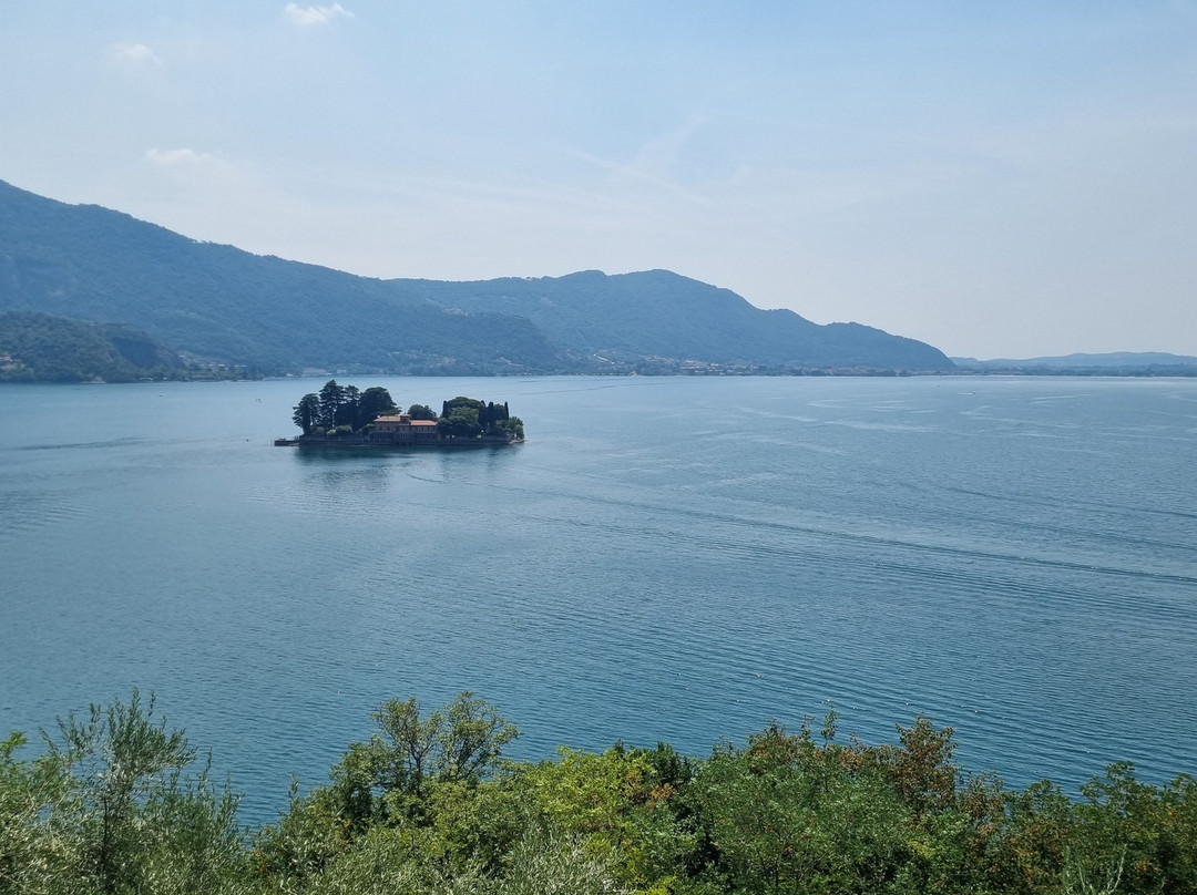 Passeggiata a Monte Isola-蒙泰伊索拉必去景点