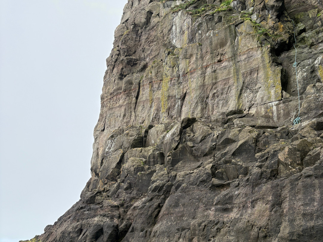 Vestmanna Bird Cliffs-Vestmanna必去景点