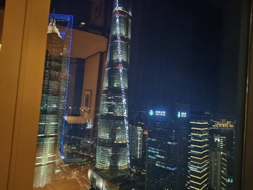 上海浦东丽思卡尔顿酒店-旅行者