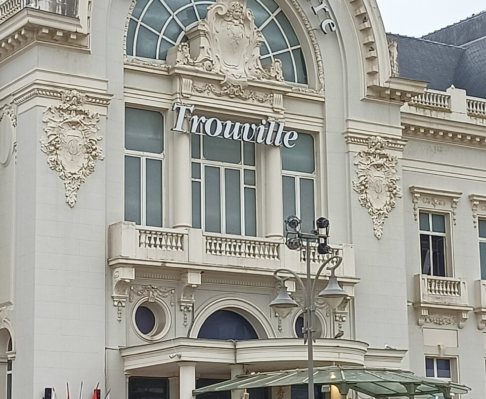 Office de Tourisme & d'Attractivité de Trouville-sur-Mer-特鲁维尔海滨城必去景点