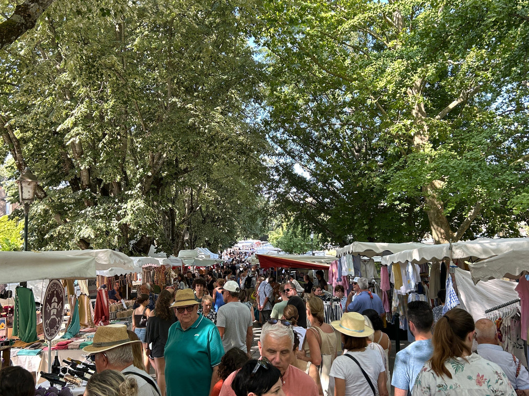 Marché de Lourmarin-Lourmarin必去景点