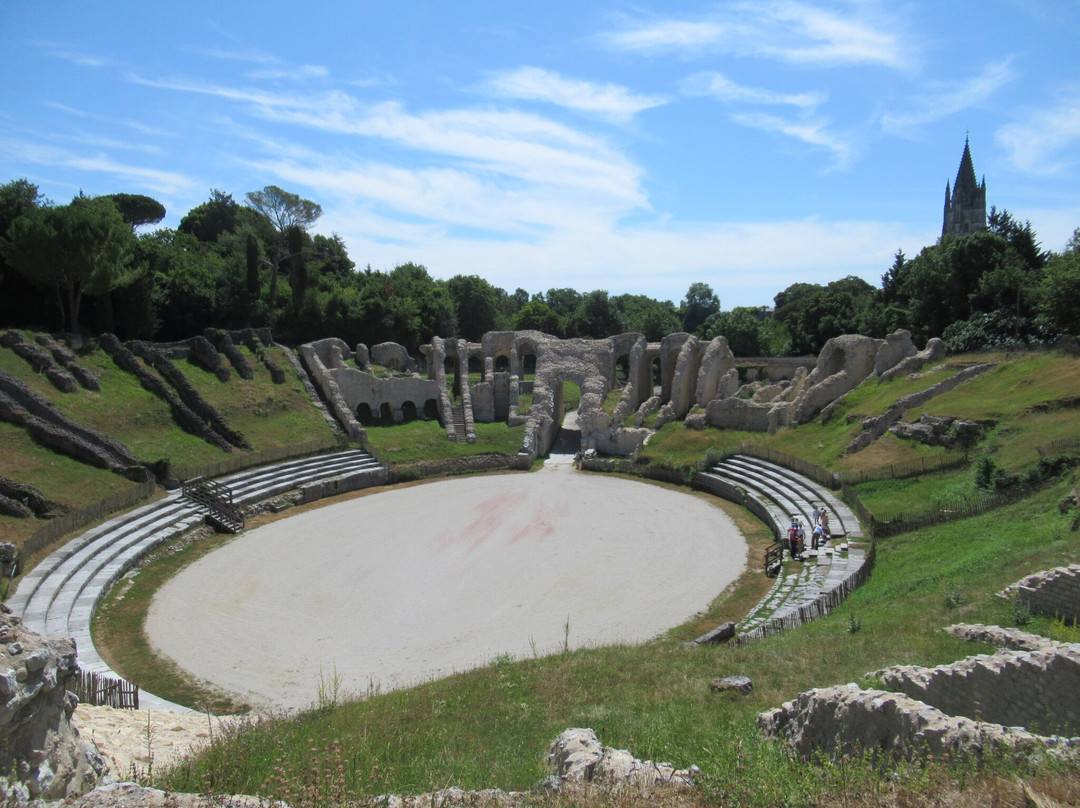 Amphithéâtre de Saintes-桑特必去景点