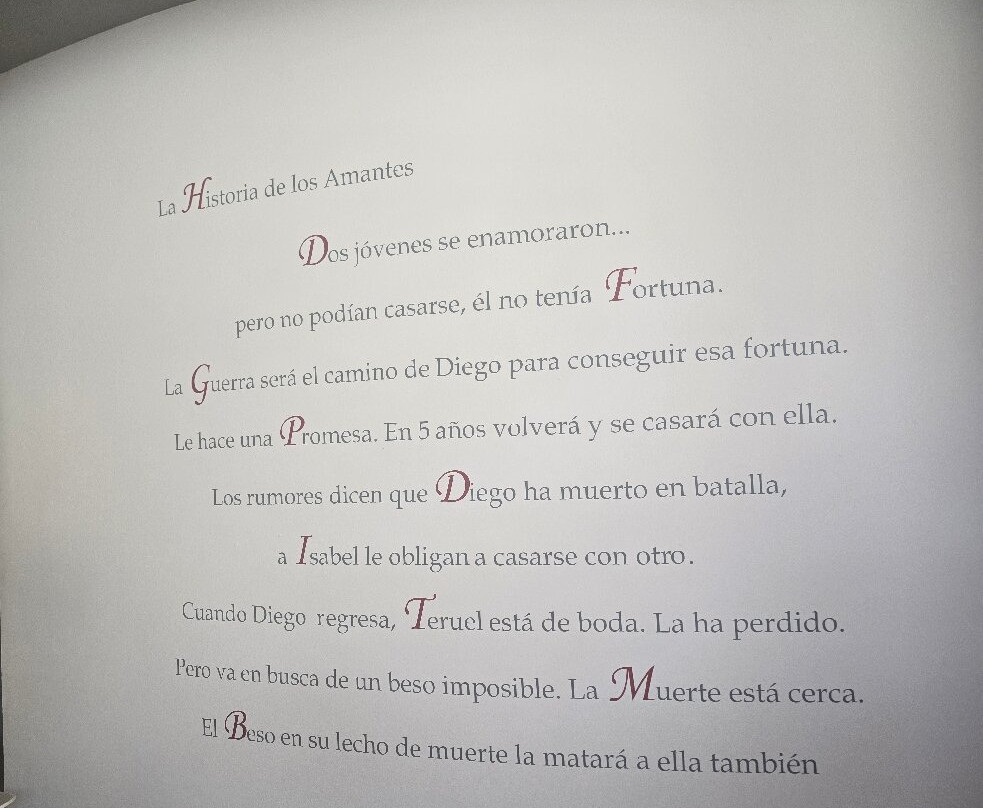 Mausoleo de los Amantes de Teruel-特鲁埃尔必去景点