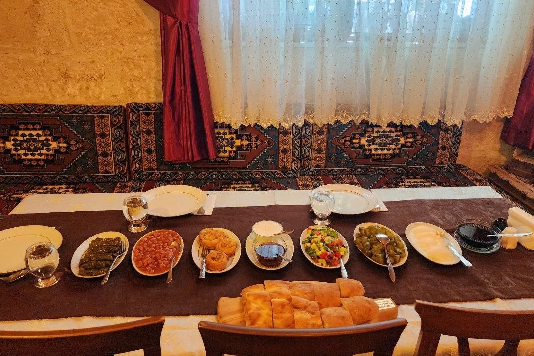 Cappadocia Home Cooking-艾瓦勒必去景点