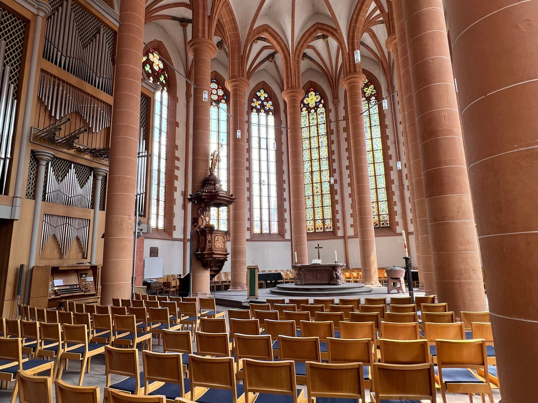 Church of the Holy Ghost (Heiliggeistkirche)-海德尔堡必去景点