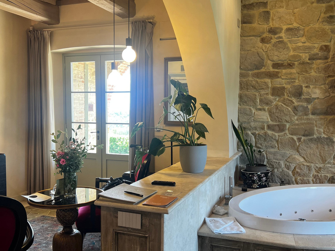 I Borghi dell'Eremo村落主图