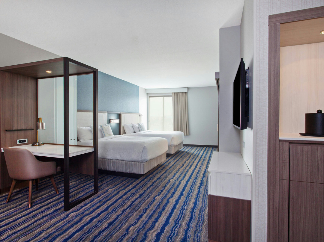 亨廷顿海滩酒店住宿-SpringHill Suites Huntington Beach Orange County