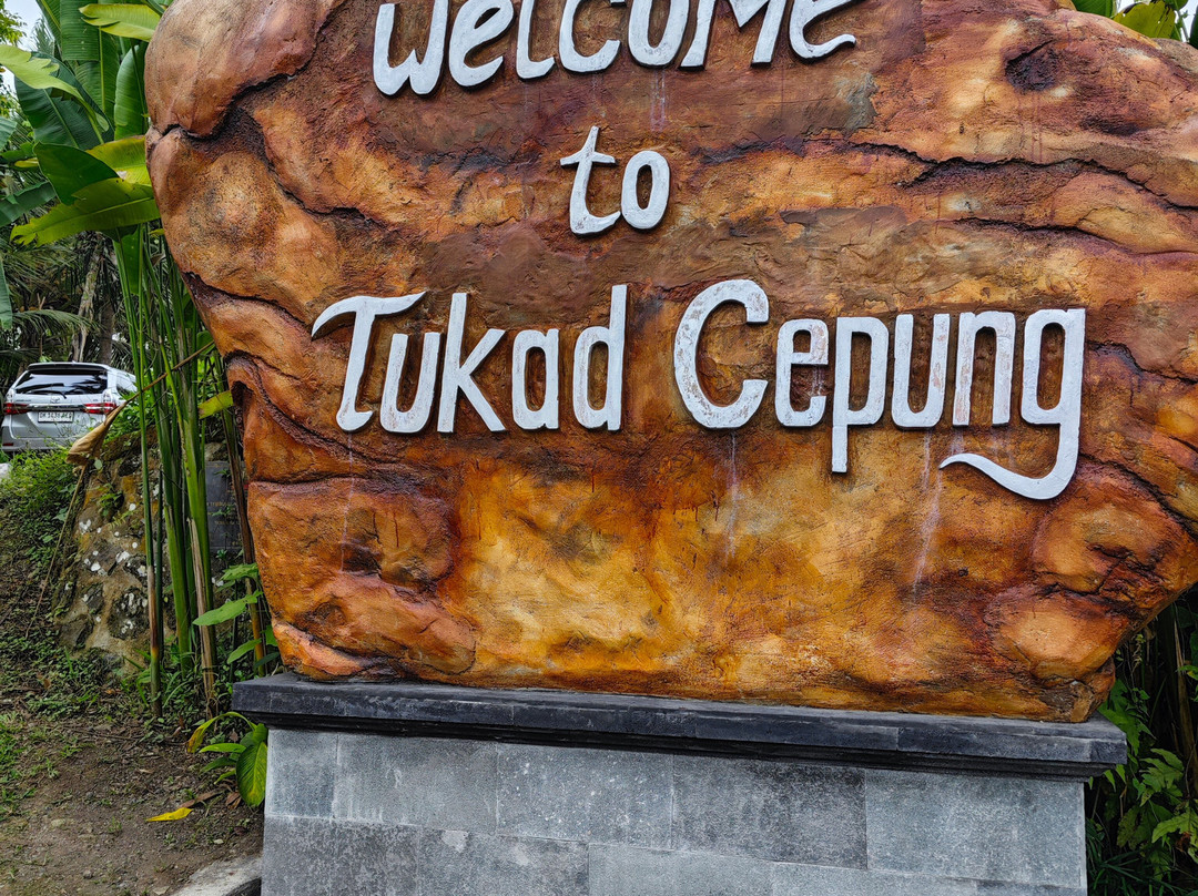 Tukad Cepung Waterfall-Tembuku必去景点